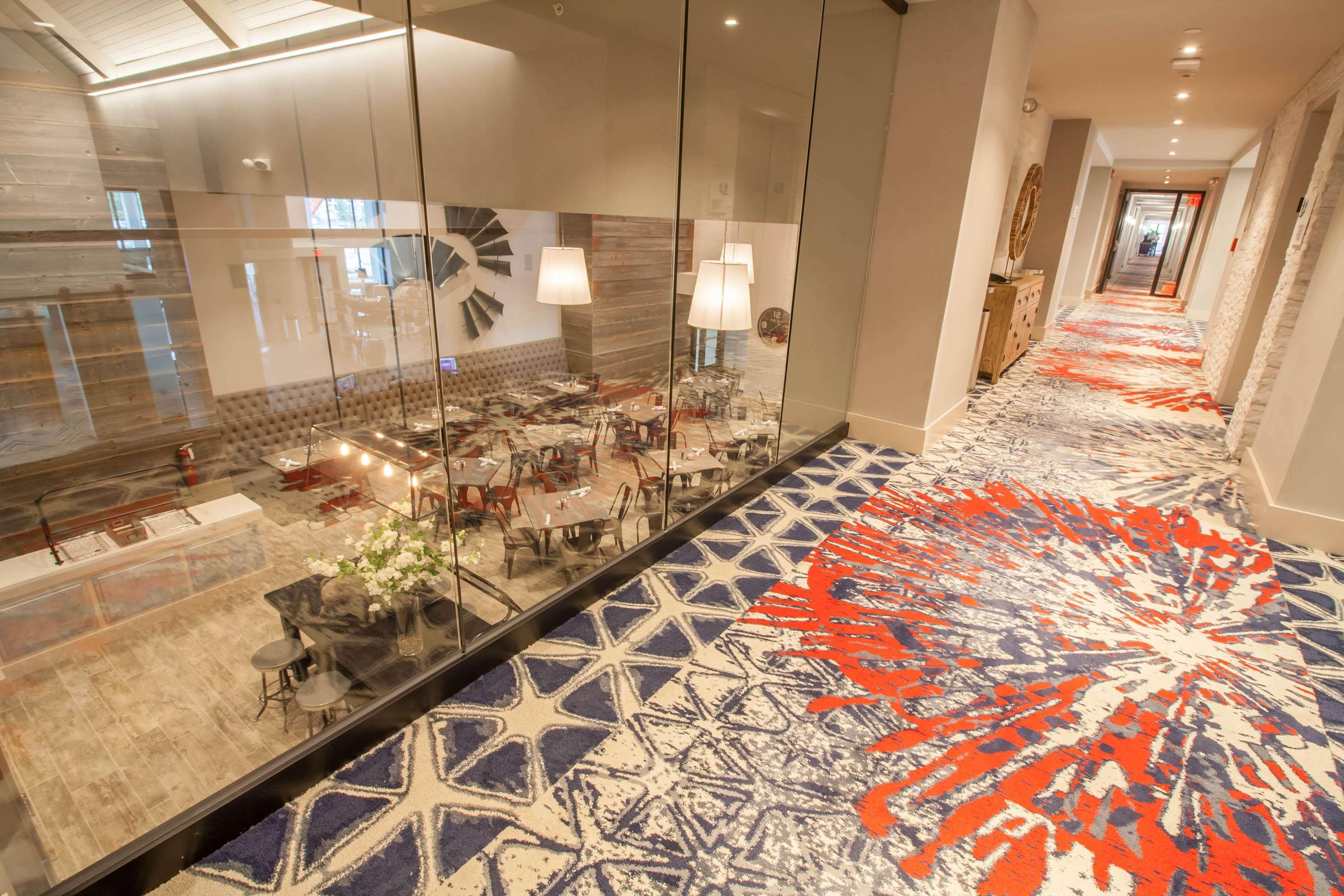 Hotel Renovo Des Moines Urbandale,Tapestry Collection Hilton Eksteriør billede