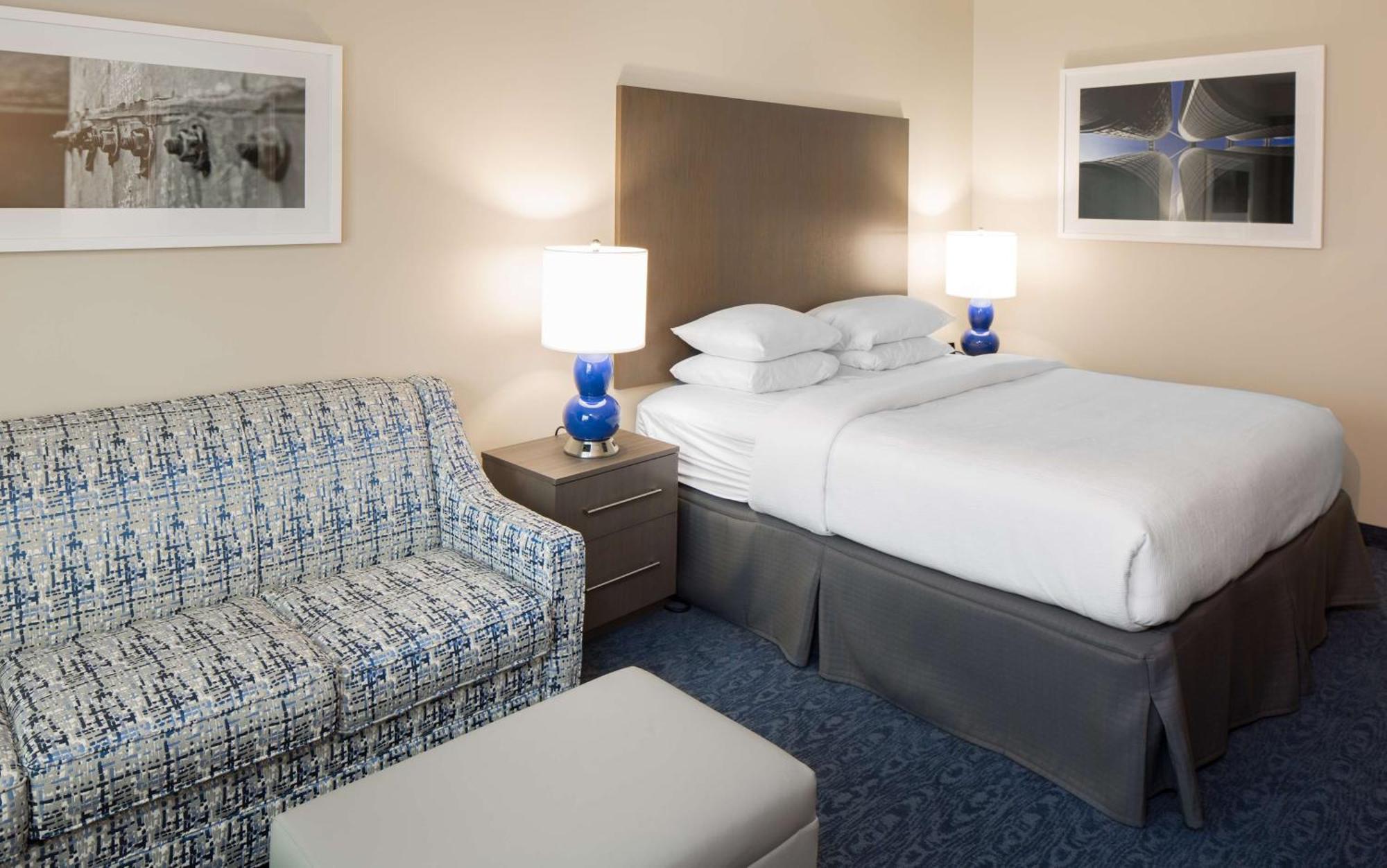 Hotel Renovo Des Moines Urbandale,Tapestry Collection Hilton Eksteriør billede
